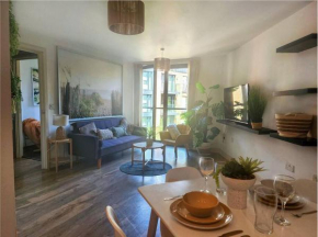 Lovely 2 bedroom apartment in city centre